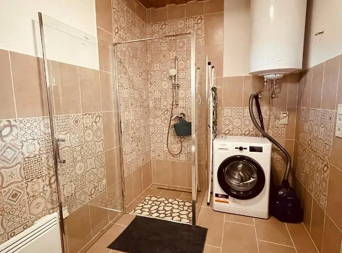 Csigevar Birtok דירה *